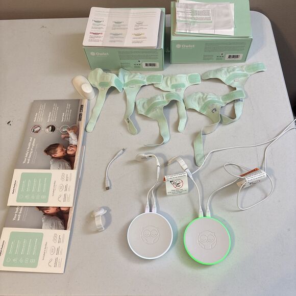 Owlet Smart Sock 2 Baby Monitor 0-18 Months Heart Rate Oxygen Lot Of 2 Untested - Picture 1 of 14
